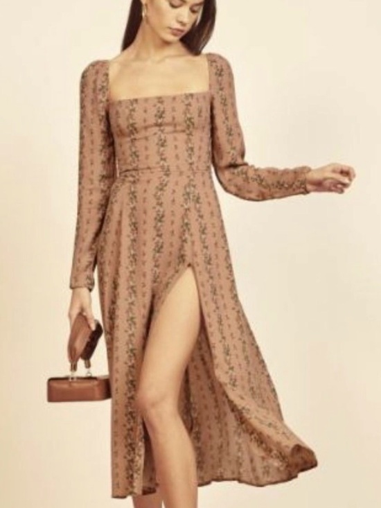 Reformation Dresses & Skirts - Reformation Dusty Rose Floral Square-Neck Long Sleeve Maxi Dress